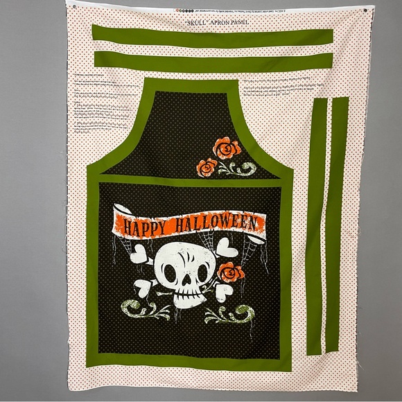 Other - Halloween Apron Cut and Sew Project Fabric Panel‎ Skull Roses Crafting DIY #K14